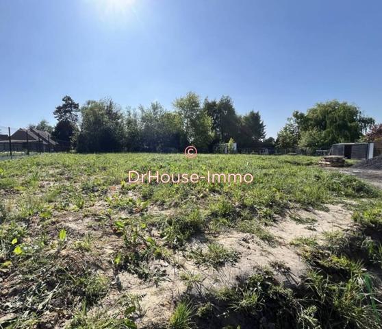 Terrain à vendre de 758 m²