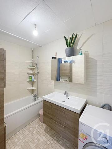 Appartement à vendre  3 pièces - 57,88 m2 COMPIEGNE - 60