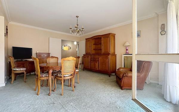 Appartement à vendre    4 pièces • 89 m2 Paris 20