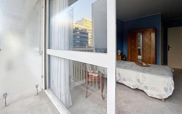 Appartement à vendre    4 pièces • 89 m2 Paris 20