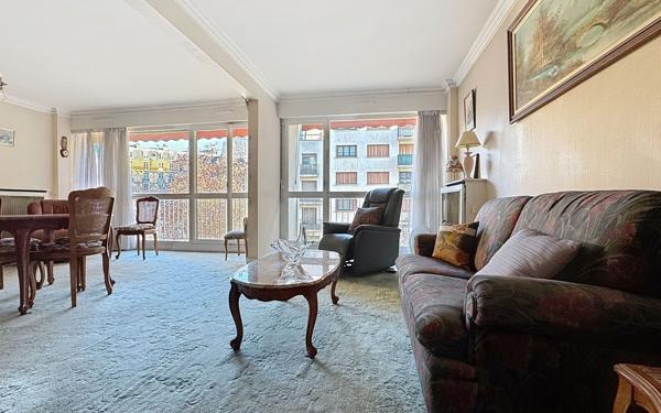 Appartement à vendre    4 pièces • 89 m2 Paris 20