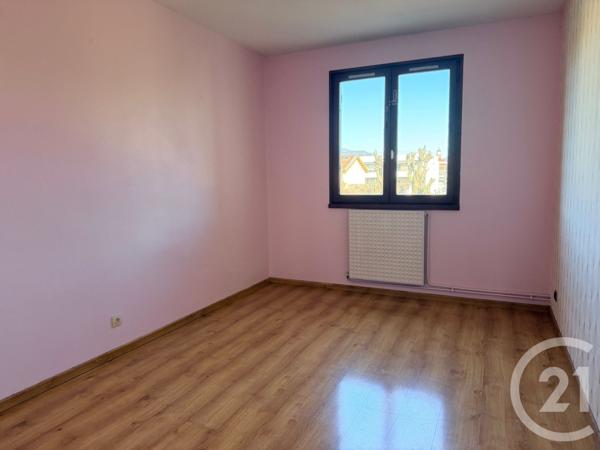 Appartement F5 à vendre  5 pièces - 107,56 m2 MOIRANS - 38