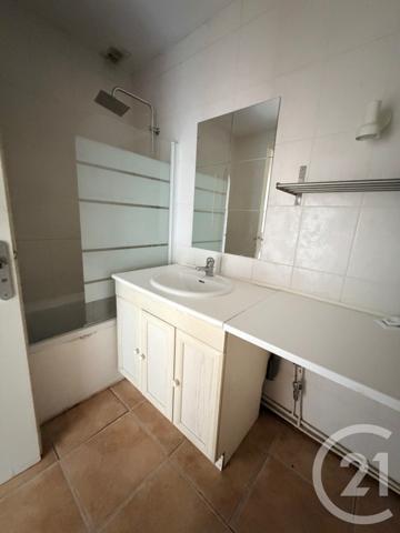 Appartement F5 à vendre  5 pièces - 107,56 m2 MOIRANS - 38