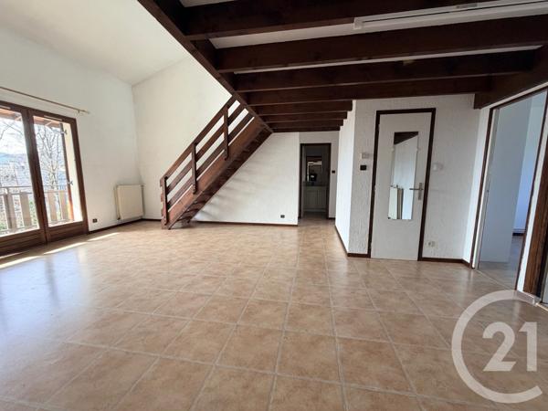 Appartement F5 à vendre  5 pièces - 107,56 m2 MOIRANS - 38