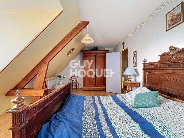 MAISON À VENDRE DE 7 PIÈCES DE 201,00 M²