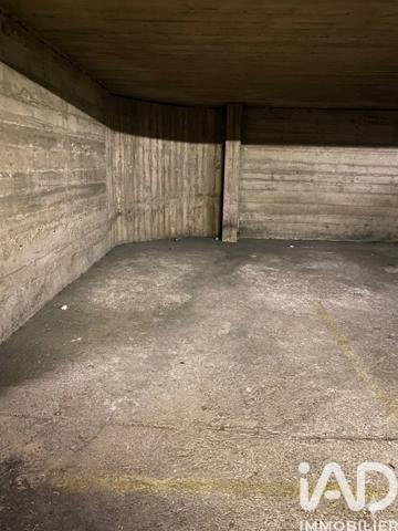 Parking à vendre 13 m² Paris 20