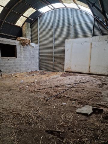 Dpt Vosges (88), à vendre proche DE CHÂTENOIS VITTEL maison P6 à rénover complètement