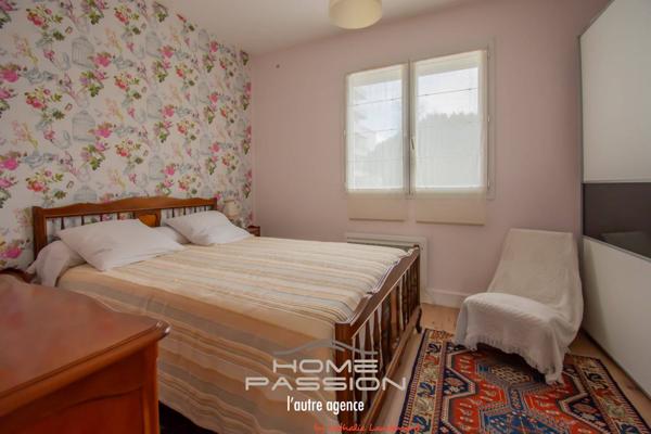 ROYAN CENTRE VILLE - MAISON DE VILLE AUX 2 APPARTEMENTS