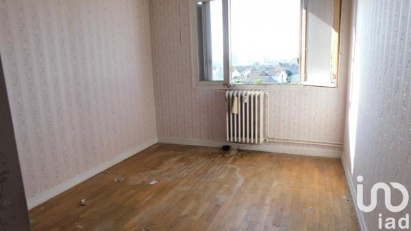 Appartement 6 pièces de 85 m² à Montluçon (03100)