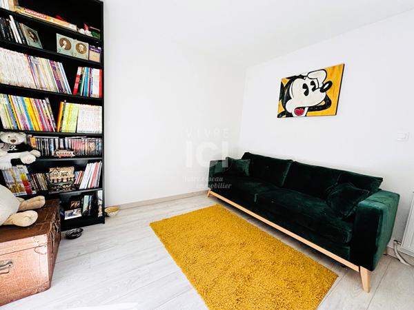 Maison familiale avec vie de plain-pied sur belle parcelle.