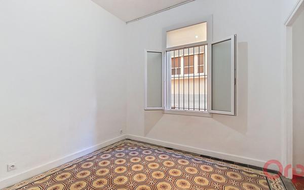 Appartement à louer    4 pièces •  Perpignan