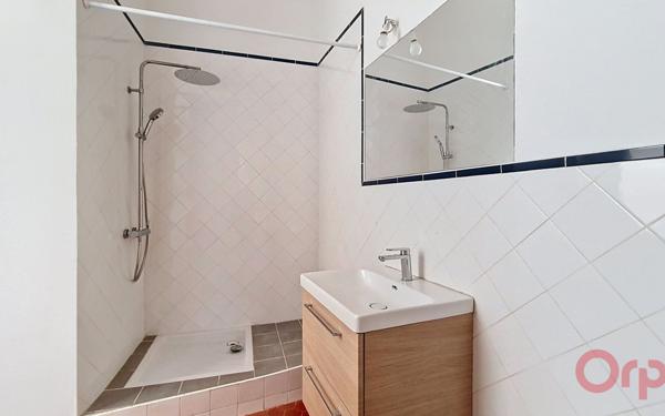 Appartement à louer    4 pièces •  Perpignan