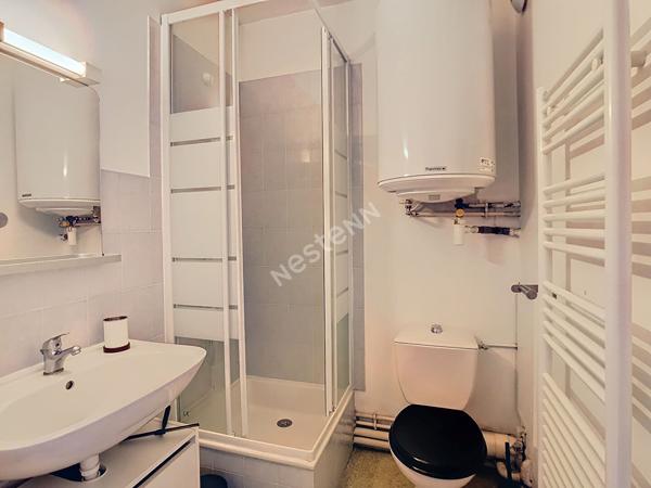 Appartement T1 à louer au 3ème étage à Nantes République