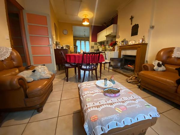 A vendre maison a Plemet, axe N164 ST BRIEUC/RENNES