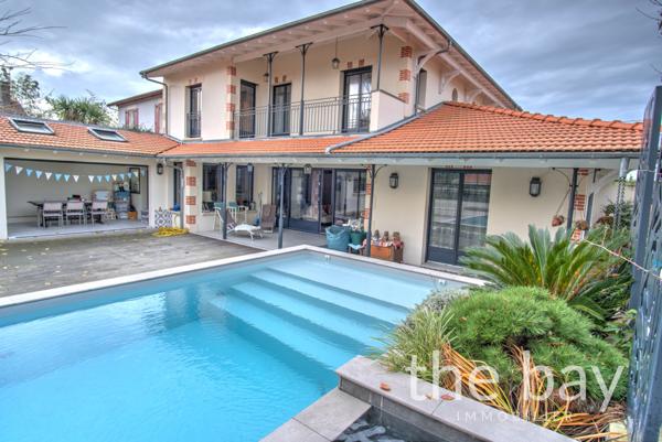 Andernos-les-Bains (33510) Villa d'exception au cœur d'Andernos