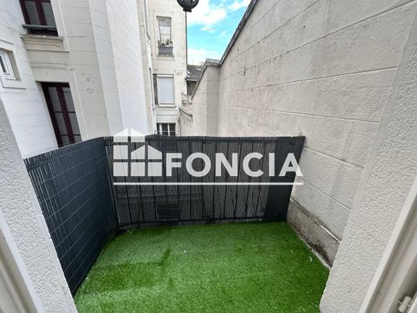 Location Appartement 3 pièces 81.09 m² - 9 RUE MICHELET Saint-etienne 42000