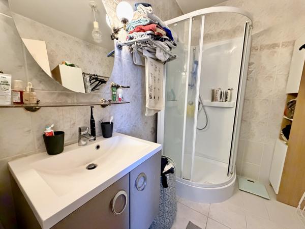 Appartement 2 pièces avec balcon et parking Détails des diagnostics énergétiques