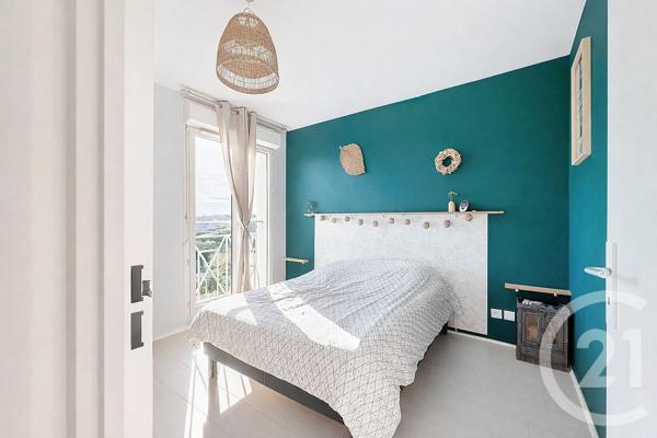 Maison à vendre  4 pièces - 79 m 2   ST VINCENT DE TYROSSE  - 40