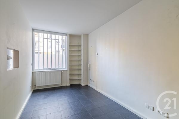 Immeuble à vendre  494 m2 PARIS - 75013