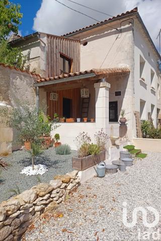 Maison à vendre 4 pièces 113 m² Bourg-Charente