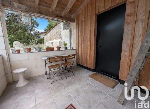 Maison à vendre 4 pièces 113 m² Bourg-Charente
