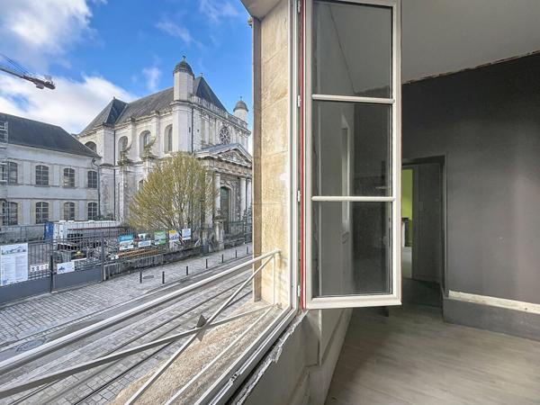 Appartement Orleans 4 pièces 98.87 m2 à aménager