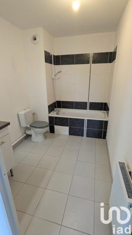 Location appartement 2 pièces 37 m² Saint-Quentin