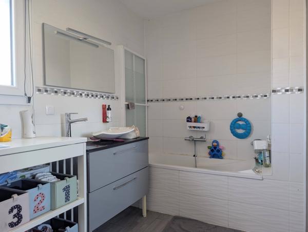 RARE SUR LE MARCHÉ – Maison familiale 5 chambres à Puilboreau