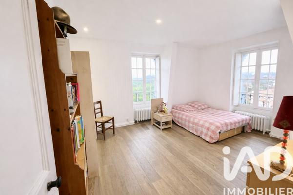 Maison à vendre 8 pièces 210 m² Villiers-sur-Marne