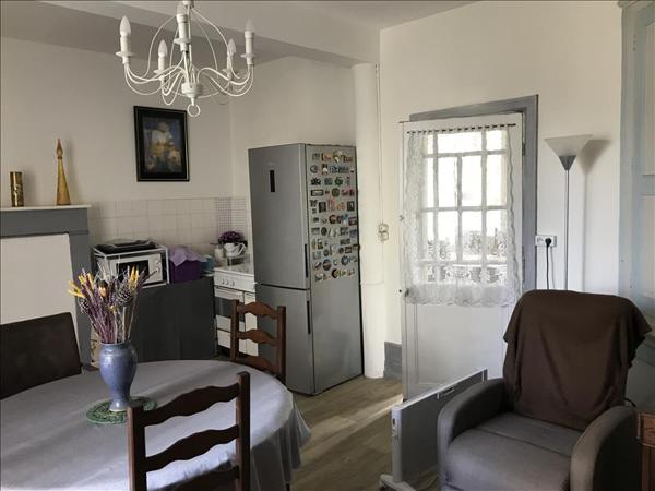Maison à vendre |  Paussac-et-Saint-Vivien |  6 pièces | 146 m²