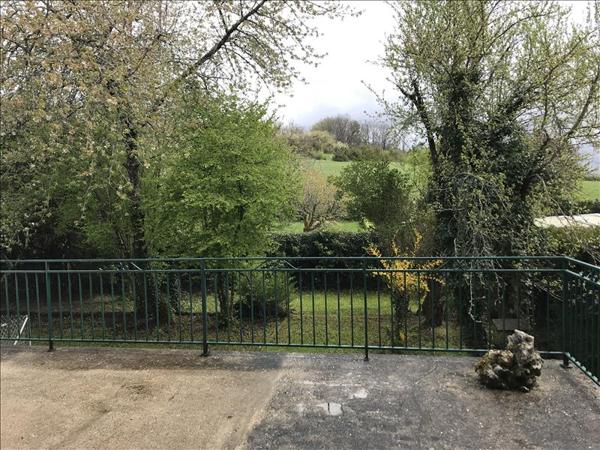 Maison à vendre |  Paussac-et-Saint-Vivien |  6 pièces | 146 m²