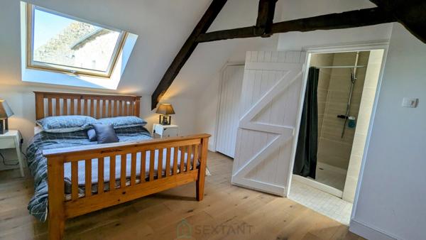 Magnifique propriété en pierre de 246 m² avec piscine intérieure et verger