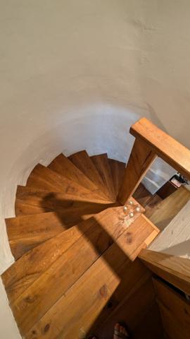 Magnifique propriété en pierre de 246 m² avec piscine intérieure et verger