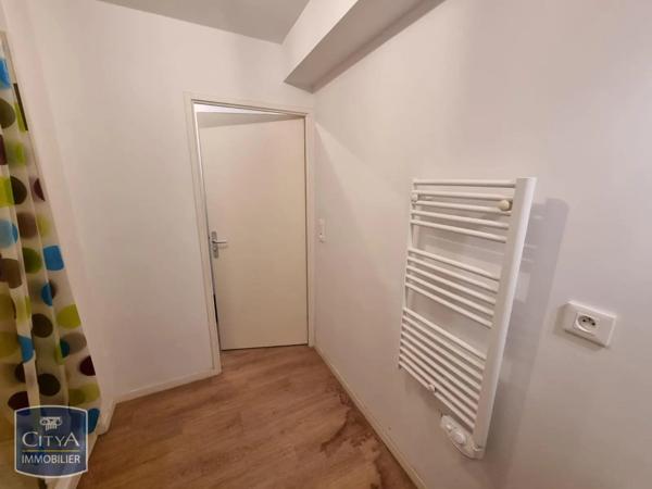 Appartement à louer 1 pièce 24.25m² Amiens (80000)