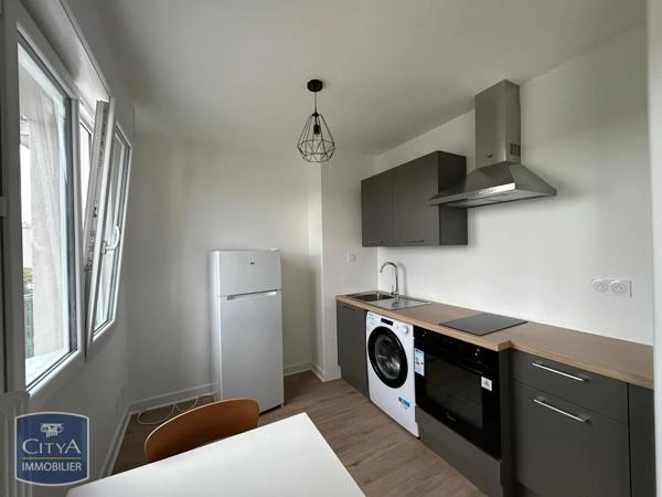 Appartement à louer 1 pièce 29m² Laval (53000)