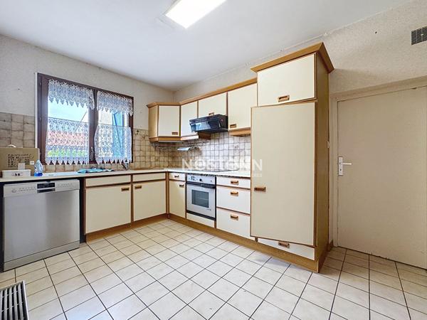 Maison Perpignan 5 pièces 116.40 m2 en 3 faces avec garage et sous-sol