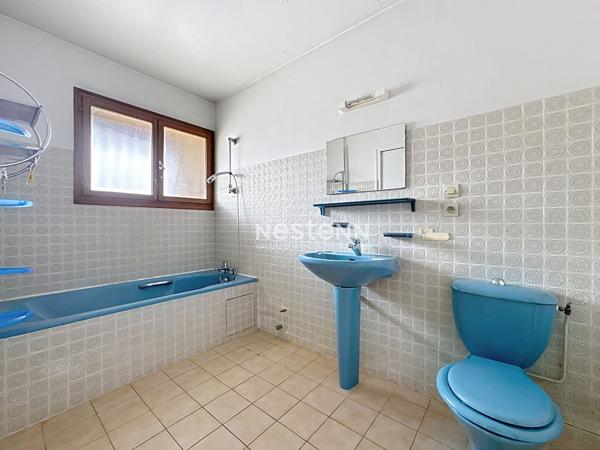 Maison Perpignan 5 pièces 116.40 m2 en 3 faces avec garage et sous-sol