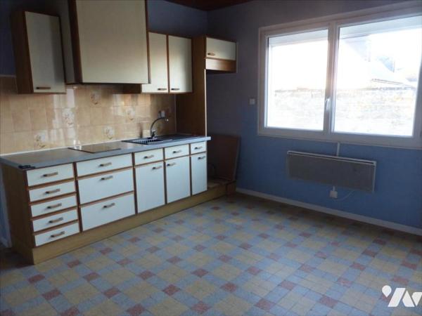 SAINT SYMPHORIEN LE VALOIS