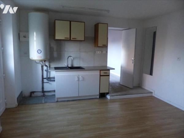 SAINT SYMPHORIEN LE VALOIS