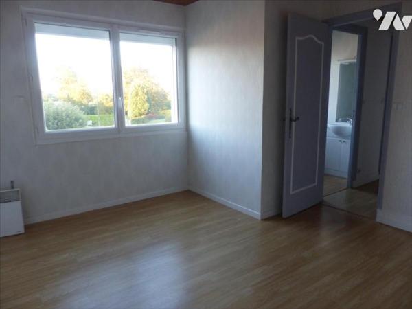 SAINT SYMPHORIEN LE VALOIS