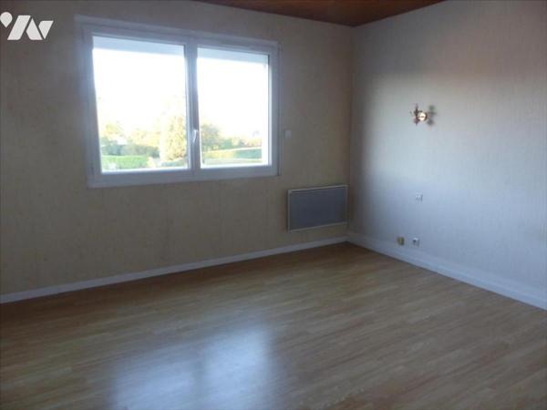 SAINT SYMPHORIEN LE VALOIS