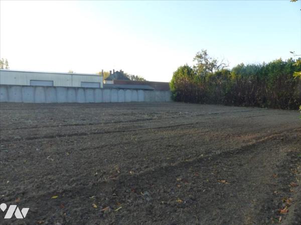 SAINT SYMPHORIEN LE VALOIS