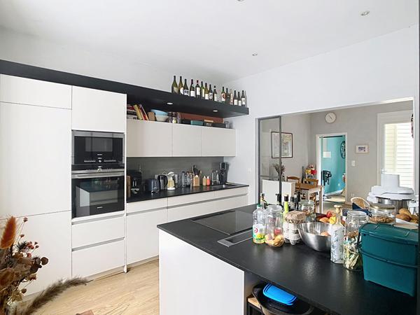 A VENDRE Angers - Gare SNCF / Place Lafayette