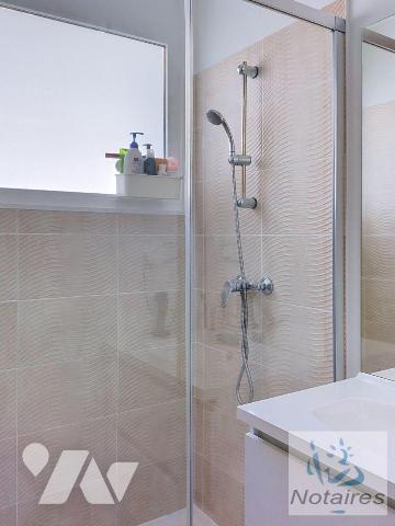 BAS FLOIRAC (33270) quartier Gambetta limitrophe de Bordeaux Bastide ( commerces services  écol...