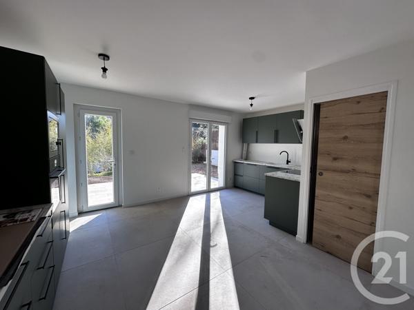 Maison à vendre  6 pièces - 176,20 m2 LE PRADET - 83