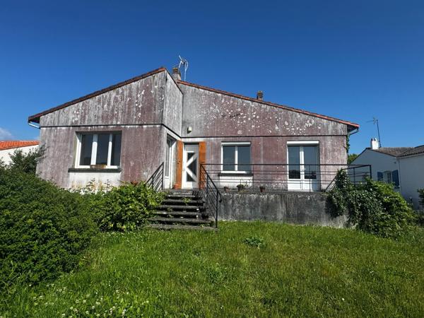 Maison à MARENNES, 17320 - 6 pièces 110m²