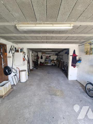 EXCLUSIVITE : Maison en très bon état avec sous sol.