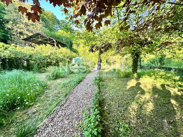 Vente maison de charme de 55 m² avec terrain clos à Chahaignes (72340), calme, verdure et authenticité