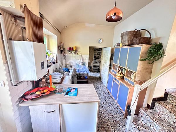 Vente maison de charme de 55 m² avec terrain clos à Chahaignes (72340), calme, verdure et authenticité