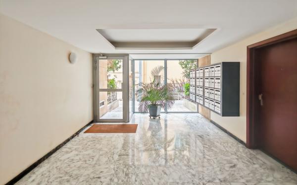 Appartement à vendre    4 pièces • 86 m2 Nice